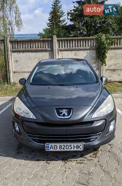 Хэтчбек Peugeot 308 2009 в Виннице