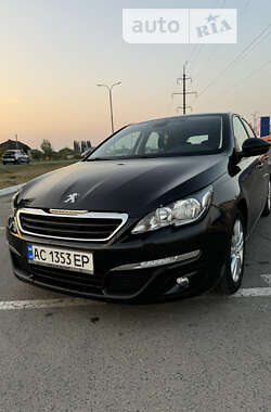 Хэтчбек Peugeot 308 2014 в Луцке