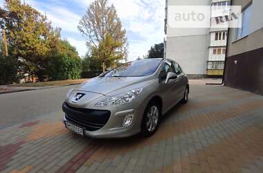 Хетчбек Peugeot 308 2007 в Звягелі