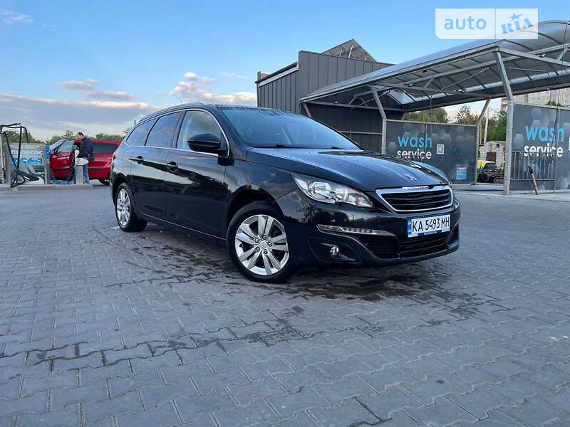 Универсал Peugeot 308 2015 в Фастове