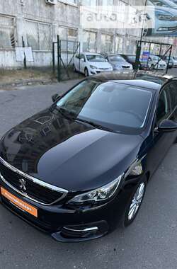 Универсал Peugeot 308 2020 в Сумах