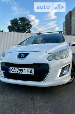 Универсал Peugeot 308 2012 в Киеве