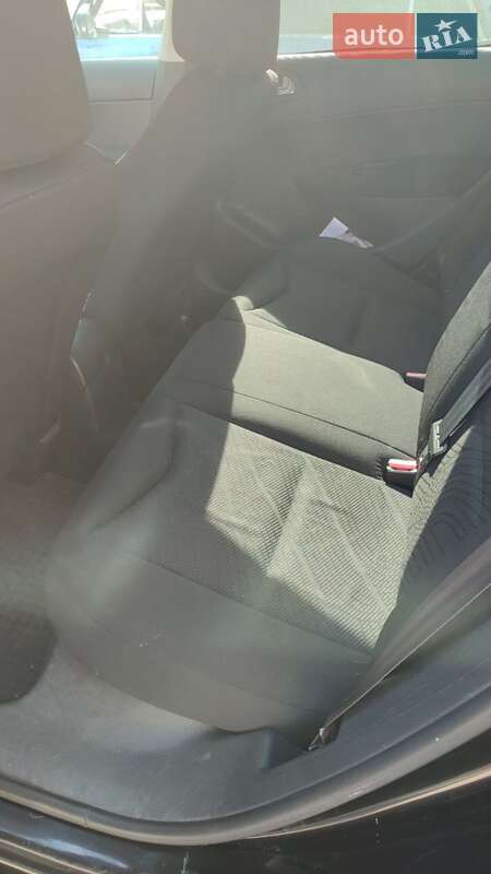 Хэтчбек Peugeot 308 2011 в Запорожье