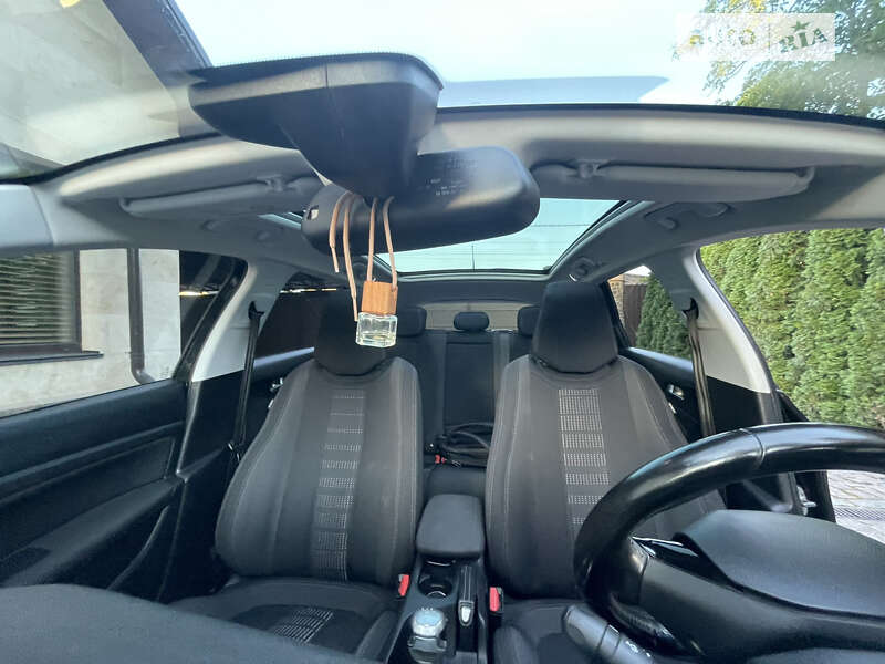 Універсал Peugeot 308 2015 в Києві