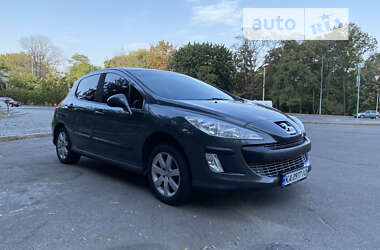 Хетчбек Peugeot 308 2008 в Києві