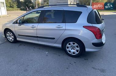 Универсал Peugeot 308 2012 в 