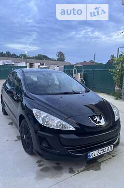 Хэтчбек Peugeot 308 2008 в Каневе