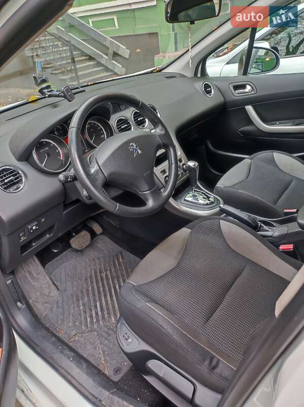 Хетчбек Peugeot 308 2012 в Києві