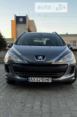 Універсал Peugeot 308 2010 в Полтаві