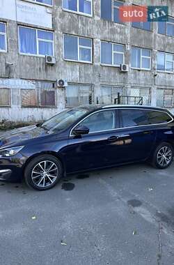 Универсал Peugeot 308 2017 в Сумах