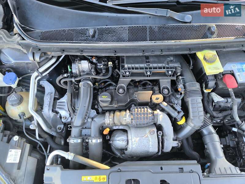 Універсал Peugeot 308 2015 в Одесі