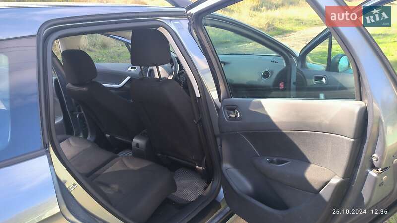 Універсал Peugeot 308 2011 в Умані