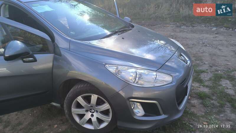 Універсал Peugeot 308 2011 в Умані