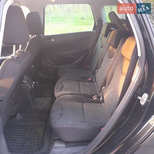 Універсал Peugeot 308 2011 в Калуші