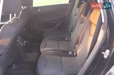 Універсал Peugeot 308 2011 в 