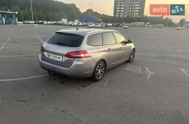 Универсал Peugeot 308 2015 в Львове