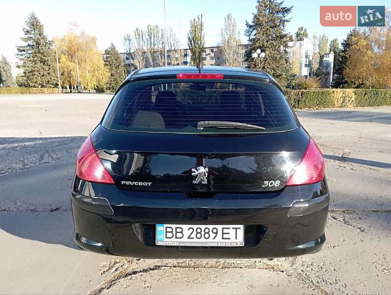 Хетчбек Peugeot 308 2008 в Горішніх Плавнях
