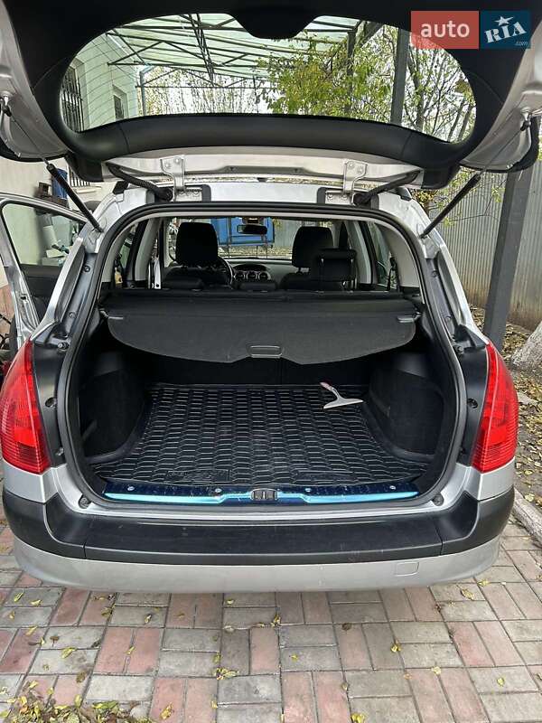 Универсал Peugeot 308 2012 в Каменец-Подольском фото 6 Универсал Peugeot 308 2012 в Каменец-Подольском