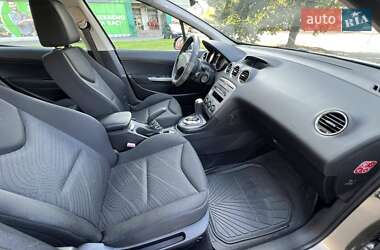 Хэтчбек Peugeot 308 2011 в Николаеве