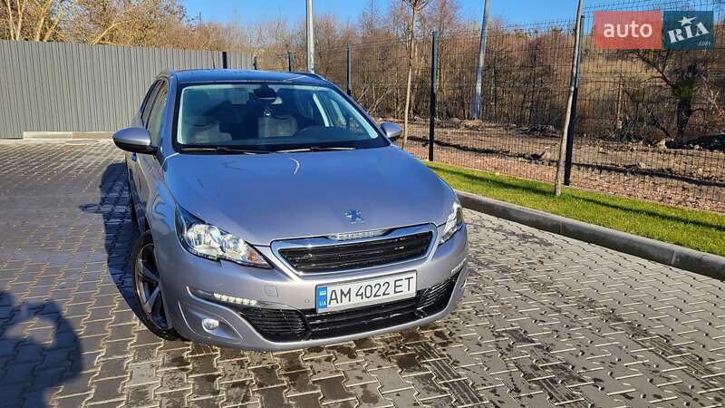 Универсал Peugeot 308 2015 в Житомире