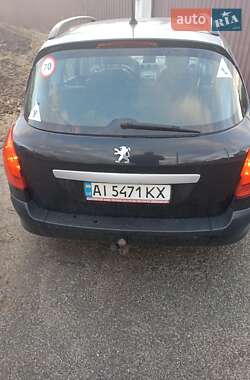 Универсал Peugeot 308 2010 в Святопетровское