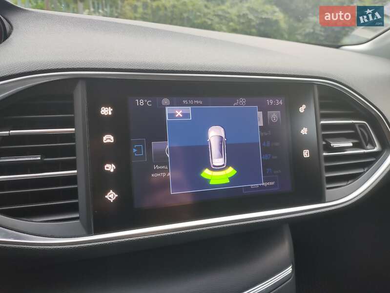 Универсал Peugeot 308 2016 в Полтаве