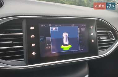 Універсал Peugeot 308 2016 в 