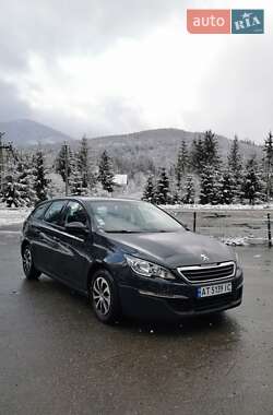 Универсал Peugeot 308 2016 в Долине