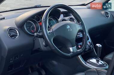 Хэтчбек Peugeot 308 2013 в Днепре