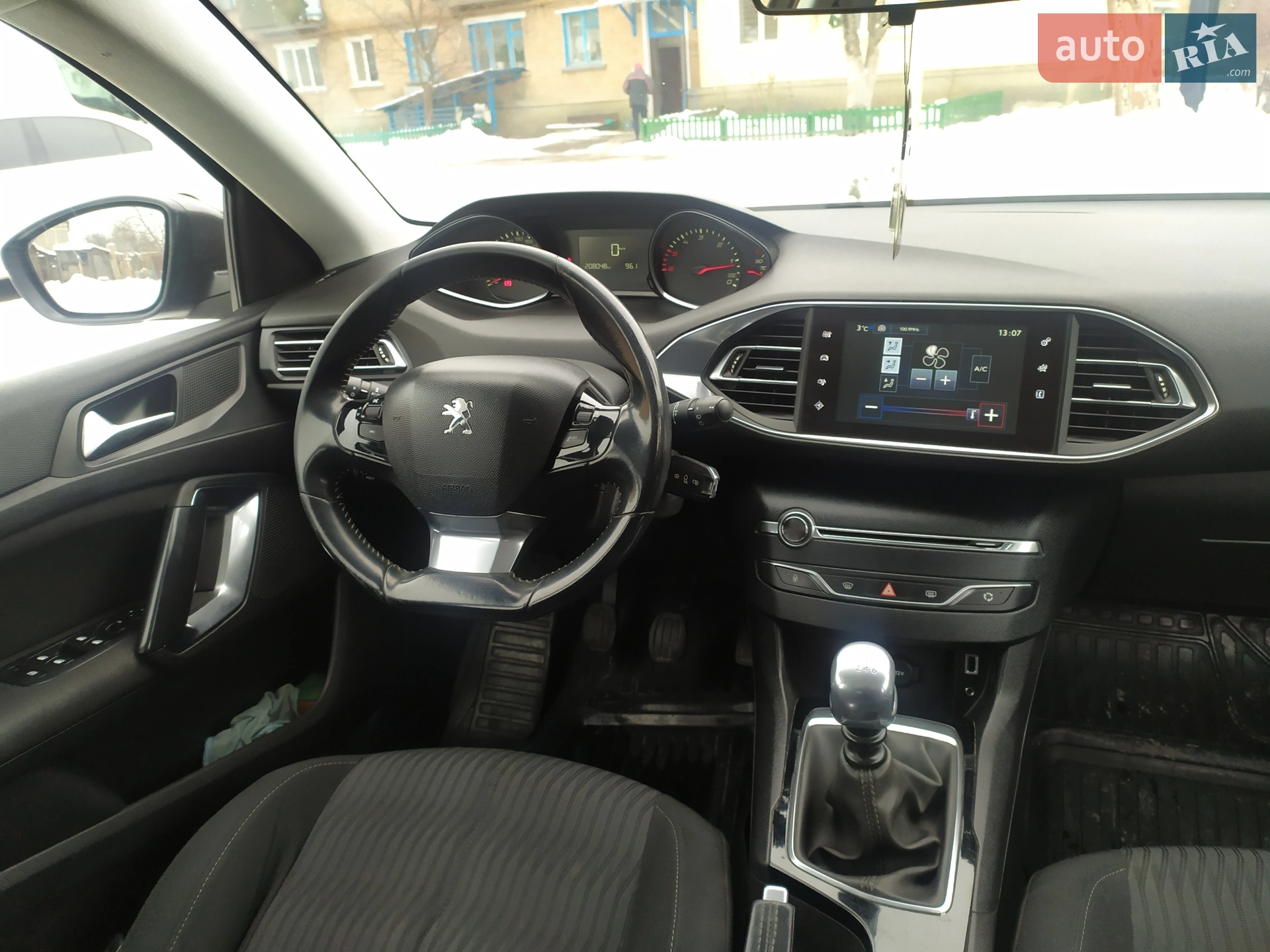 2014 Peugeot 308 - мініатюра 13
