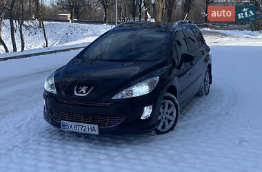 Универсал Peugeot 308 2010 в Хмельницком