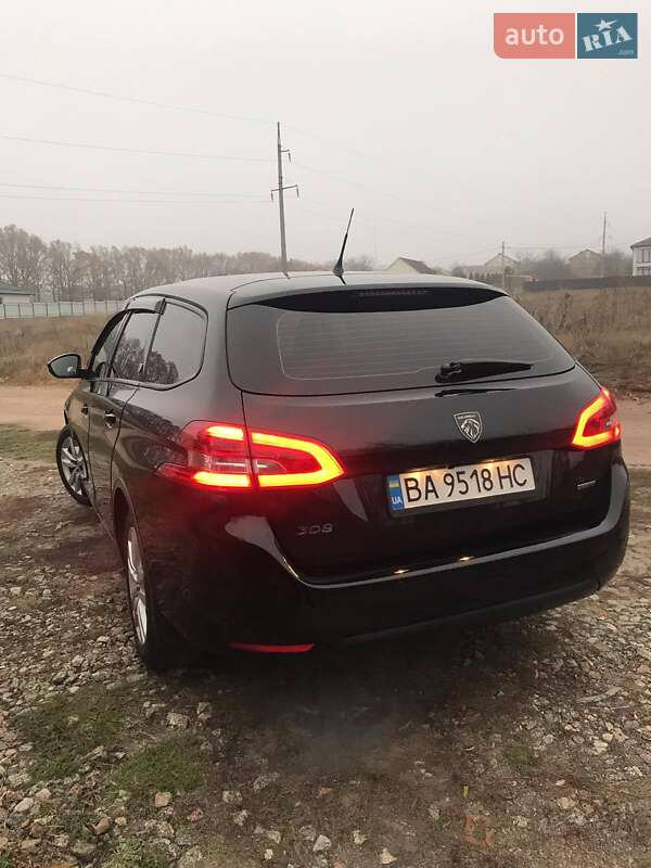 Універсал Peugeot 308 2015 в Кропивницькому фото 3 Універсал Peugeot 308 2015 в Кропивницькому