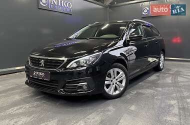 Универсал Peugeot 308 2020 в Киеве