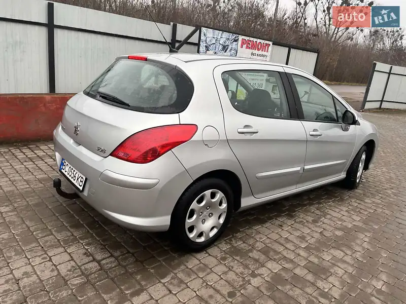 Peugeot 308