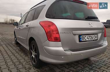 Універсал Peugeot 308 2011 в Чернівцях