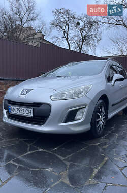 Універсал Peugeot 308 2011 в Малині