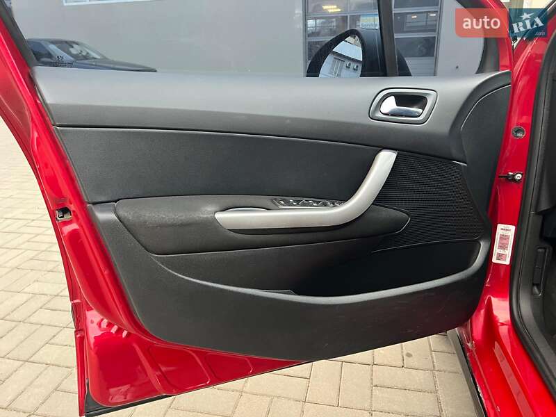Хэтчбек Peugeot 308 2010 в Одессе