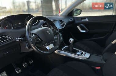 Универсал Peugeot 308 2015 в Виннице