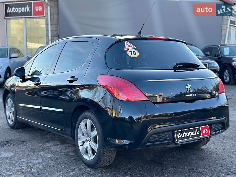 Хетчбек Peugeot 308 2011 в Вінниці