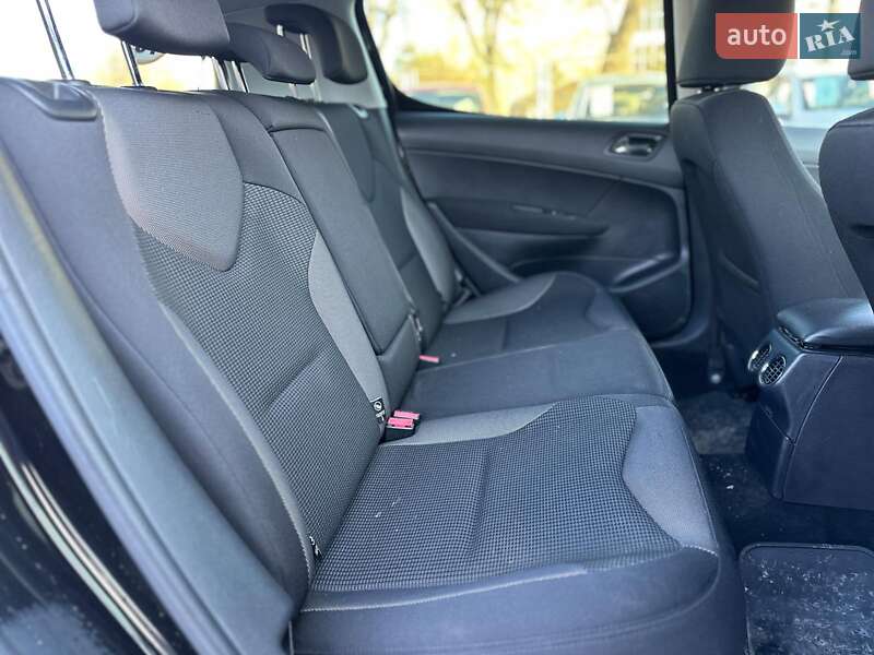 Хетчбек Peugeot 308 2011 в Вінниці