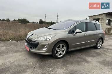 Універсал Peugeot 308 2010 в Сарнах