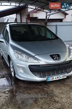 Хетчбек Peugeot 308 2010 в Чернігові