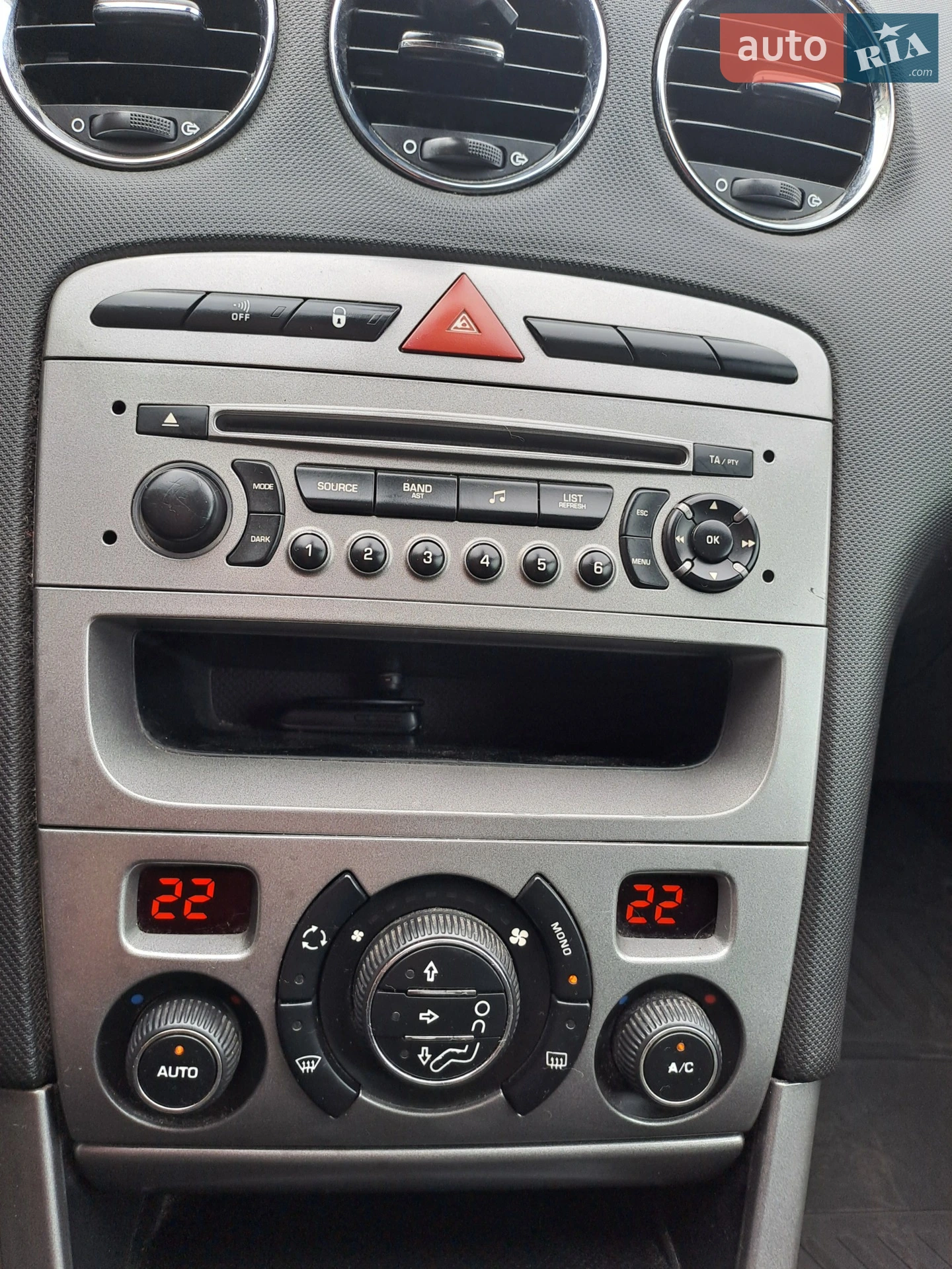 2011 Peugeot 308 - мініатюра 26