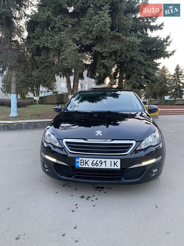 Універсал Peugeot 308 2015 в Вінниці