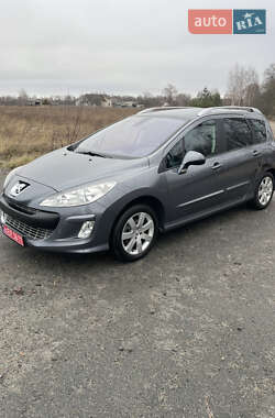 Універсал Peugeot 308 2010 в Коростені