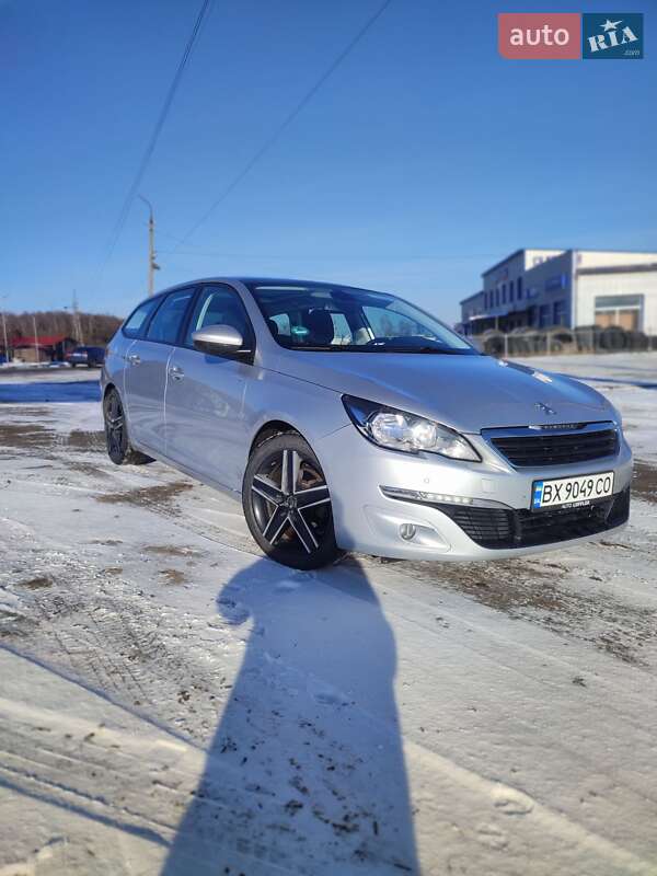 Peugeot 308 2015