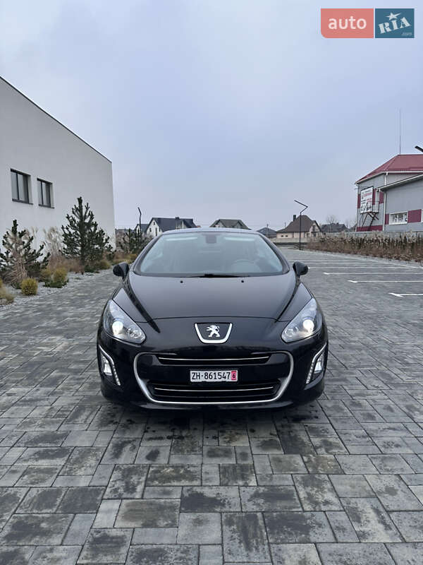 Кабриолет Peugeot 308 2011 в Луцке