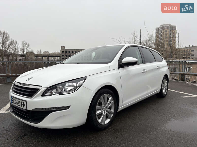 Универсал Peugeot 308 2016 в Киеве