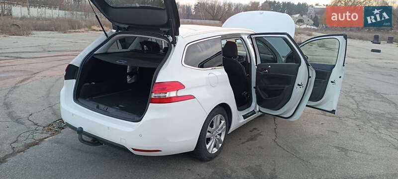 Універсал Peugeot 308 2014 в Києві