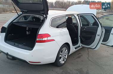 Универсал Peugeot 308 2014 в 